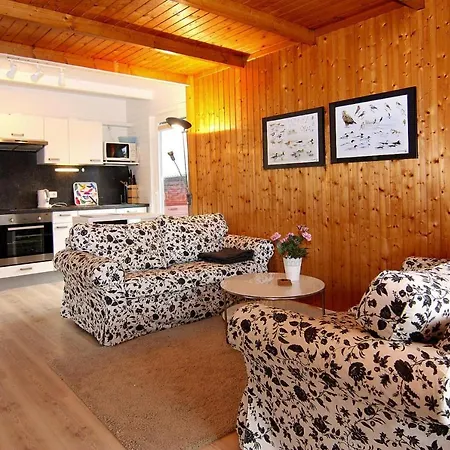 Feriehus Inviting Log House With 2 Terraces And Cozy Fireplace In